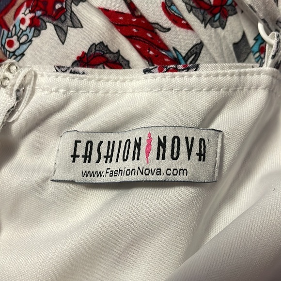 Cross Front Romper - Picture 2 of 6